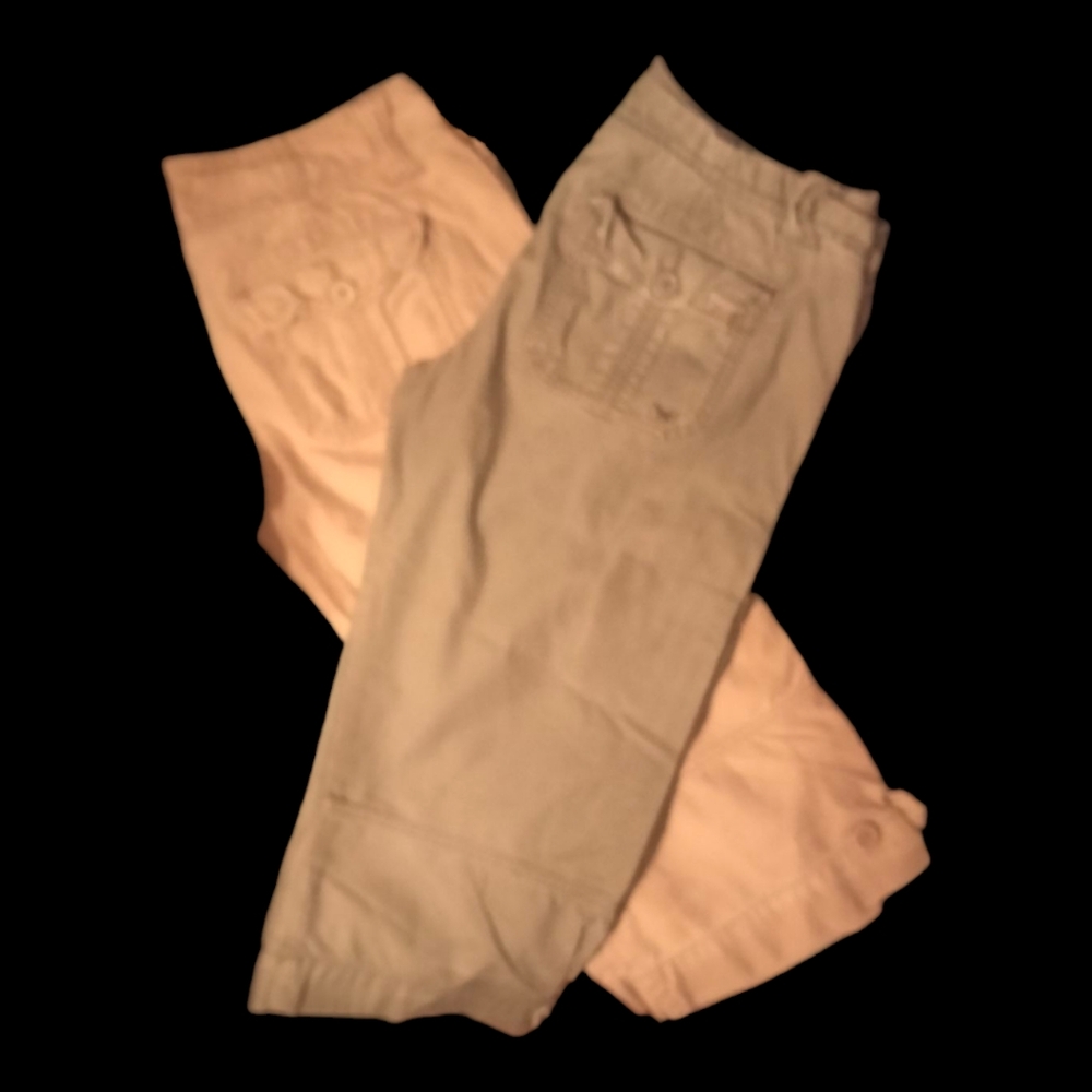 Hollister Cargo Capri pants 2 Pair